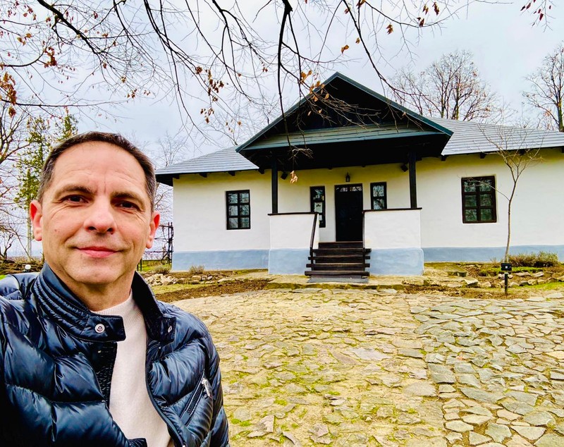 Dan Negru, mesaj emoționant despre credință și pacea sufletească. „Ceasul de 100.000 de euro de la mâna unui bogat arată neputința banului”