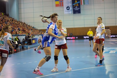 În tur, Elena Davîdenko a reușlit șase goluri