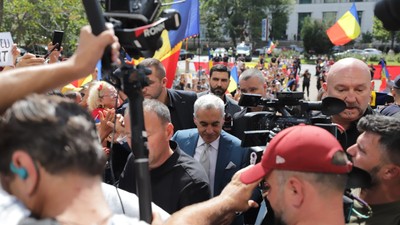 Călin Georgescu, la Tribunalul București. Foto Dumitru Angelescu