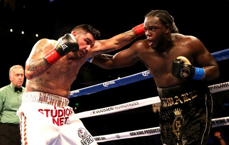 După 7 ani, americanii au un nou idol la categoria grea. Wilder l-a bătut măr pe Stiverne 