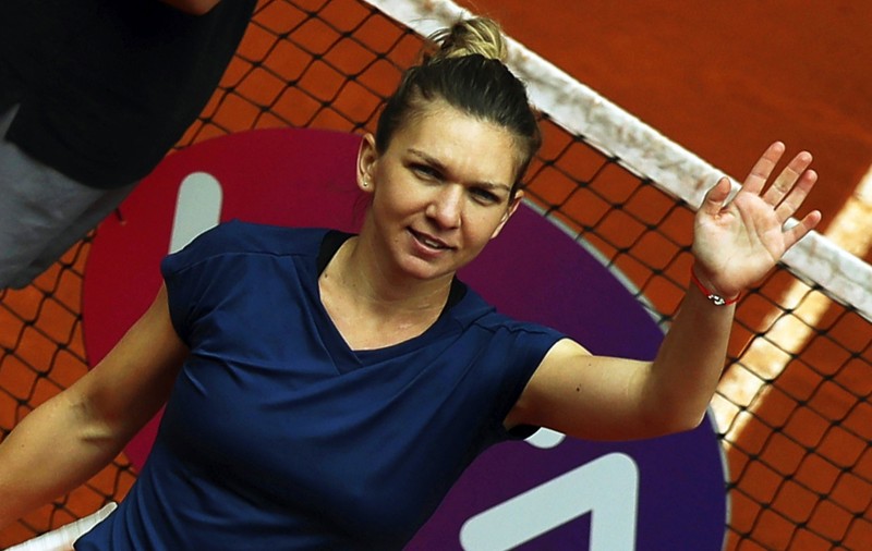 Simona Halep a CoCoșat-o pe Vandeweghe, în sferturile turneului de la Madrid. Succes și la dublu! Cîrstea, eliminată | BLOG & VIDEO