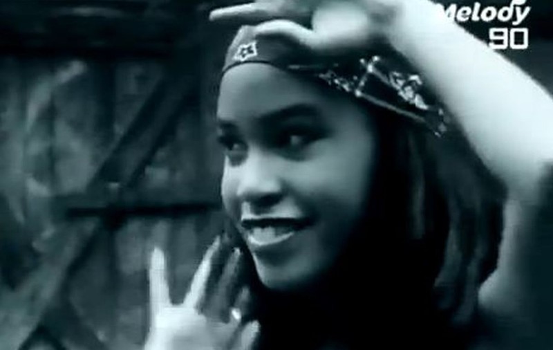 POVESTEA SFÂŞIETOARE a DANEI DAWSON! A făcut furori cu melodia "ROMANTIC WORLD" şi a fost RĂPUSĂ de CANCER la 36 de ANI! | FOTO/VIDEO