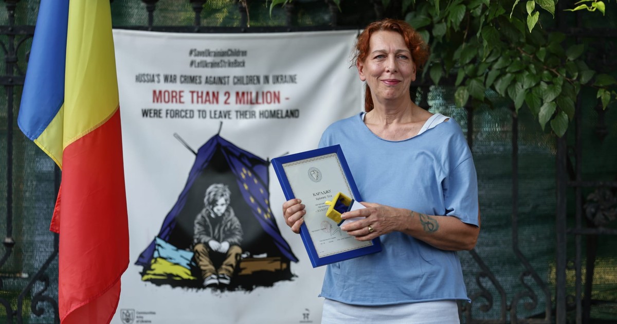 Prințesa Briana Caragea cu medalia