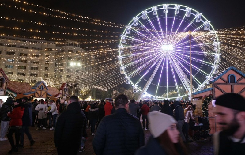 Târgul de Crăciun 2023 din Bucureşti începe pe 30 noiembrie, anunță Nicușor Dan. Nu se va plăti bilet de intrare