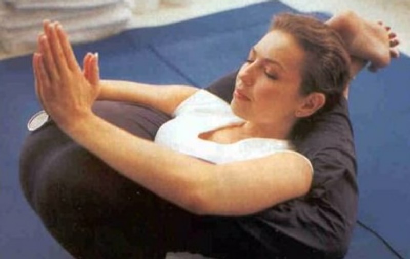 Orice gimnast ar fi invidios pe ea! Vedetă internaţională care a uimit o lume întreagă cu flexibilitatea ei!