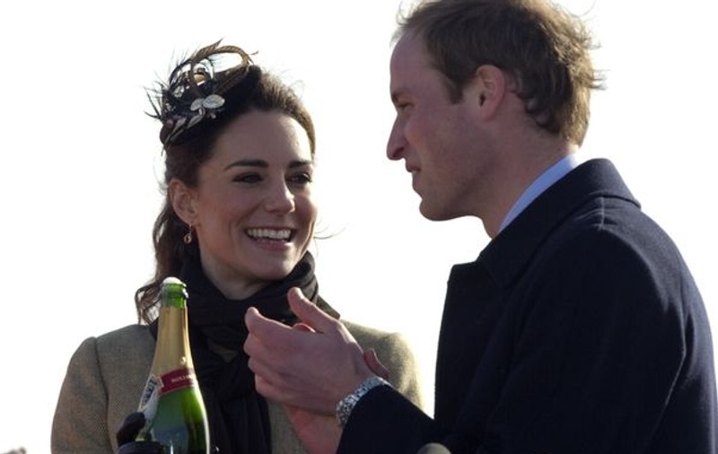 Prințul William și Kate vor avea la nuntă două torturi, câte unul pentru fiecare
