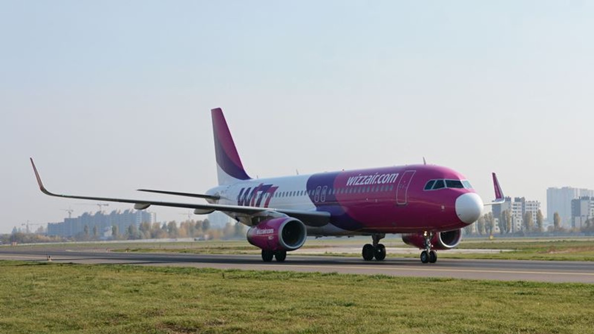 Avion Wizz Air. Fotografie ilustrativa