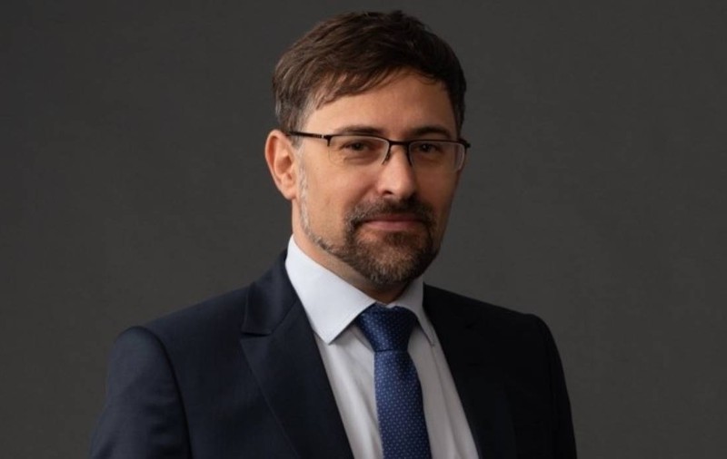 Greșeala prin care patronii români își duc firmele la faliment, explicată de un expert: „Le tratează ca pe propriii copii”