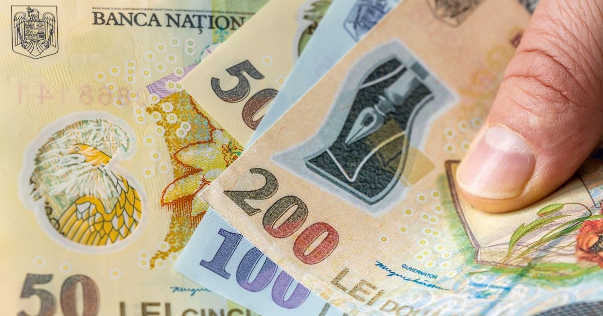 Salariul mediu net în România: creștere de 22 ori în 25 de ani Foto: Profimedia Images