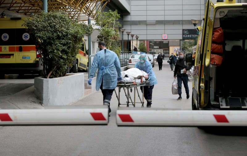 Grecia obligă medicii privați să ajute spitalele publice copleșite de bolnavii COVID, după ce un apel pentru voluntari nu a avut ecou