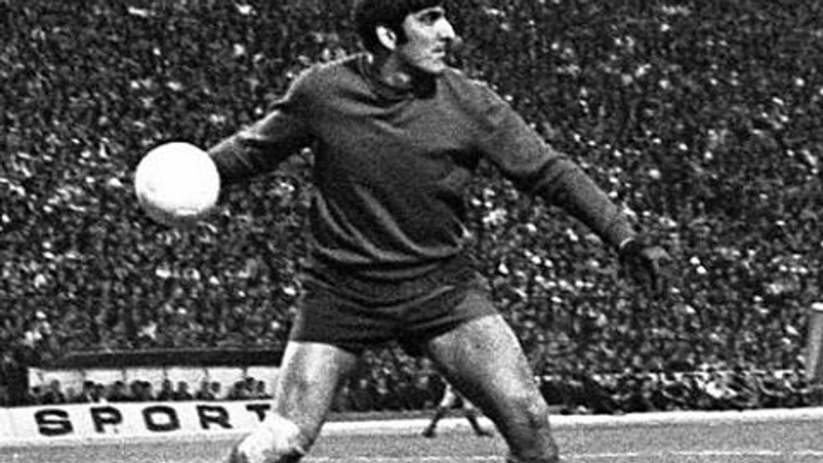 Karius i-a amintit lui Rică Răducanu de gafa comisă în 1971, cu Cehoslovacia, când i-a pasat lui Capkovic