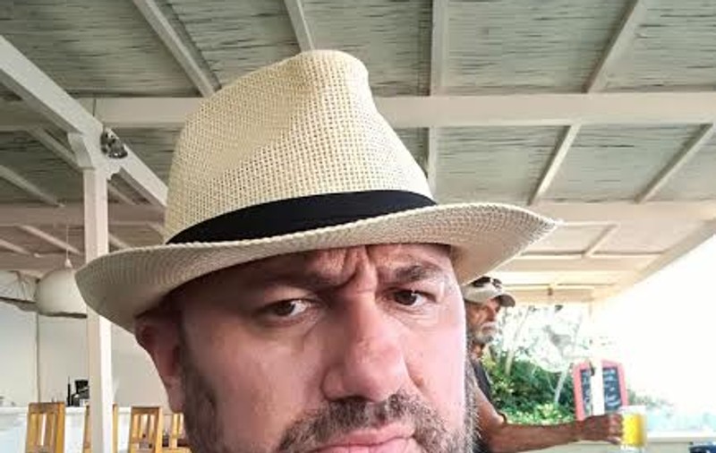 Chef Cătălin Scărlătescu ţine la tradiţii: a plecat cu barca în Grecia și anul acesta