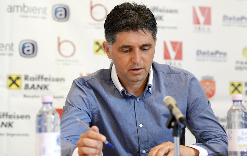 Marius Vecerdea a reacționat după ce Simona Halep a postat un mesaj de susținere pentru Ion Țiriac: ”Ai fost folosită într-un mod josnic pentru a mă ataca!”