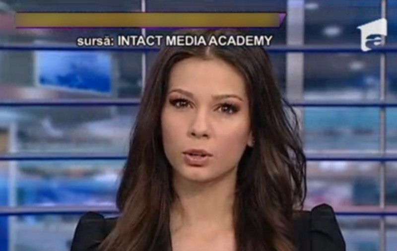 Iuliana Luciu a trecut LA PUPITRUL ŞTIRILOR! "AM AVUT EMOŢII!"