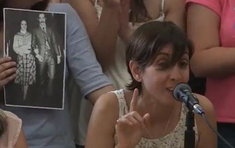 O femeie furată când era bebeluș s-a reunit cu familia ei după 40 de ani | VIDEO
