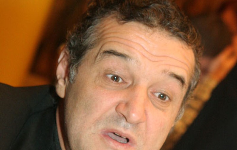 Becali: "Mi se rupe-n paişpe de fani"