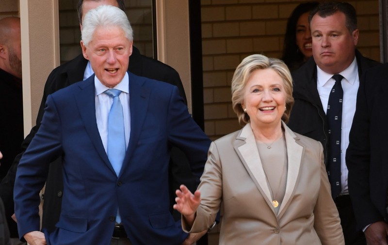 Hillary și Bill Clinton și soții Bush vor asista la ceremonia de învestitură a lui Donald Trump