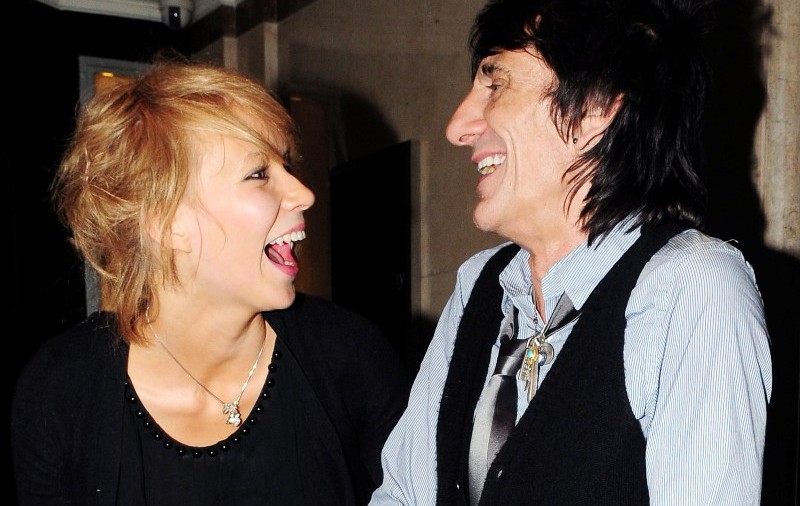 Ronnie Wood şi-a părăsit iubita în vârstă de 20 ani 