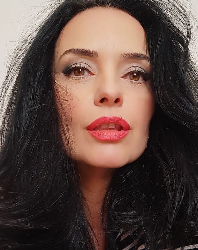 Cu ce se ocupă Magda Vasiliu în Italia, după ce a renunțat la televiziune ca să își salveze fiul bolnav de cancer: „Lucrez în contact direct cu clienții”