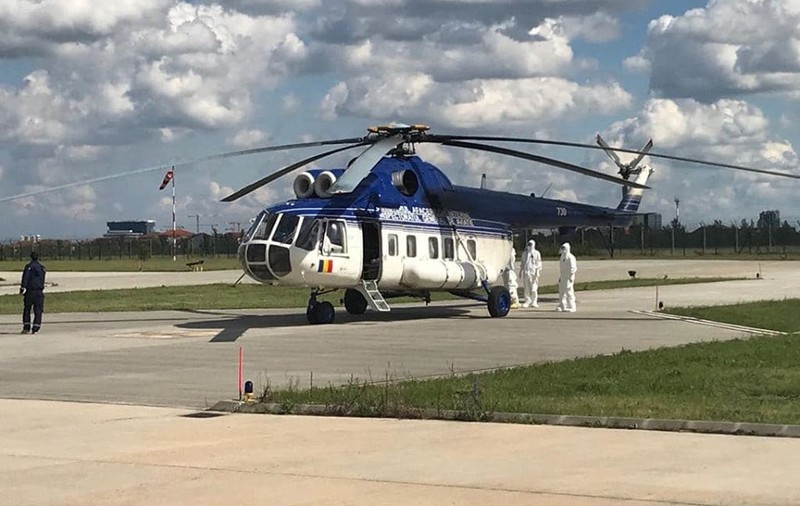 În Dâmbovița nu mai sunt locuri la Terapie Intensivă. Trei pacienți cu COVID-19 în stare gravă, transferați cu elicopterul la Galați și la Medgidia