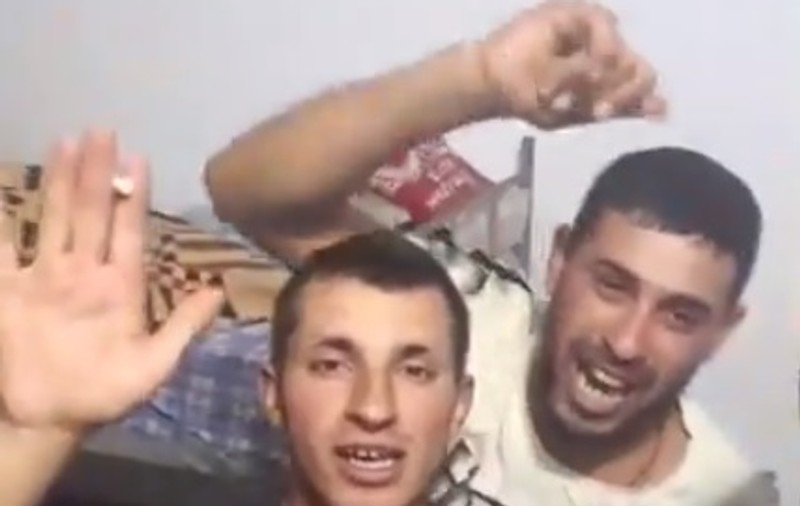 Deținuții au transmis live pe Facebook o petrecere din celula pușcăriei VIDEO
