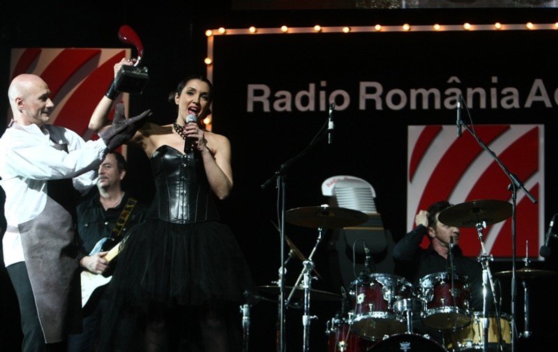 Nico, cea mai bună interpretă la Premiile Radio România!