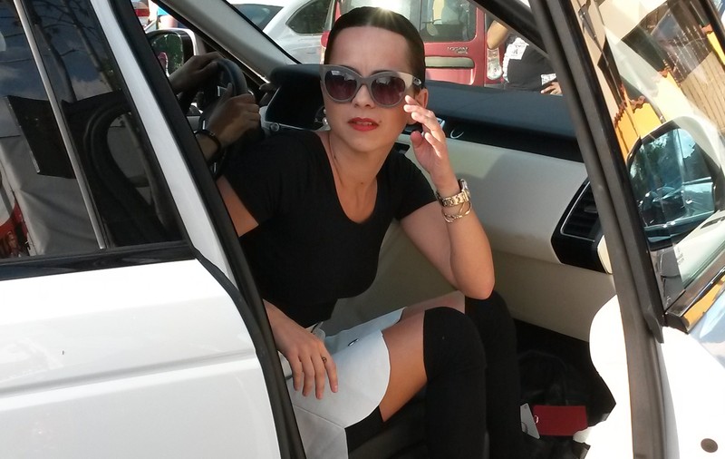 Inna, SUPER SEXY la tenis! A mers să îl vadă pe Ilie Năstase jucând | FOTO