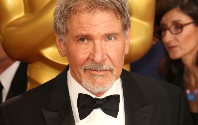 HARRISON FORD, OPERAT după ce s-a ACCIDENTAT pe PLATOURILE de FILMARE!