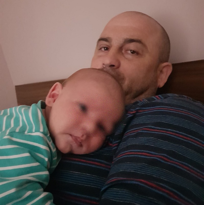 Pe 12 februarie, Doru devenise tată. Achim a rămas orfan la nici două luni. Foto: Facebook / Doru Roman