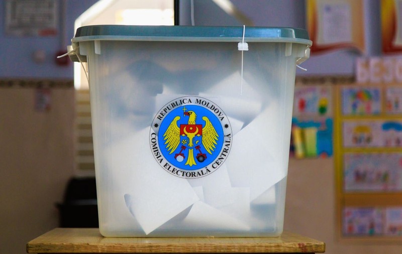 „Pentru ruși, e mai ieftin să cumpere voturi decât rachete”: un fost ministru de la Chișinău crede că diaspora va fi din nou decisivă în alegerile din Moldova