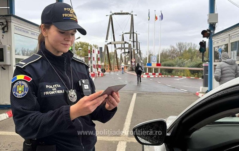 Un camion cu lansatoare de rachetă și arme de foc, sechestrat la intrarea în România din Moldova. Anchetă de amploare la Vama Albița