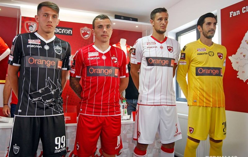 Cum arată echipamentul echipei Dinamo pentru sezonul 2018-2019 / GALERIE FOTO