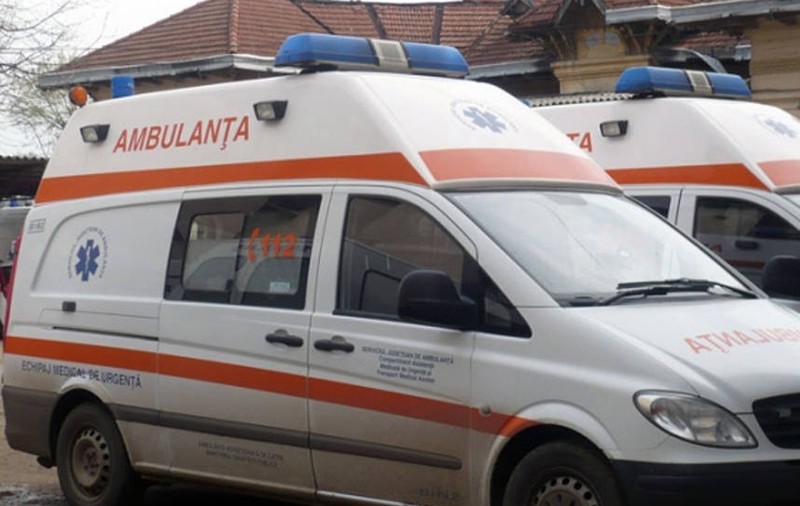 TRAGEDIE pe BULEVARDUL MAGHERU. O tânără s-a aruncat de la ETAJUL 7, după o CEARTĂ CU IUBITUL