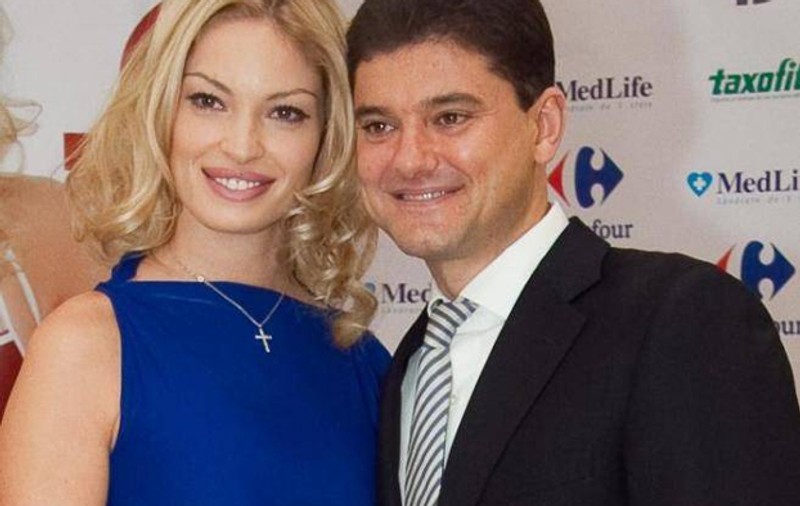 Ce face Cristian Boureanu în timp ce fosta lui nevastă este protagonista celui mai mare scandal de început de an