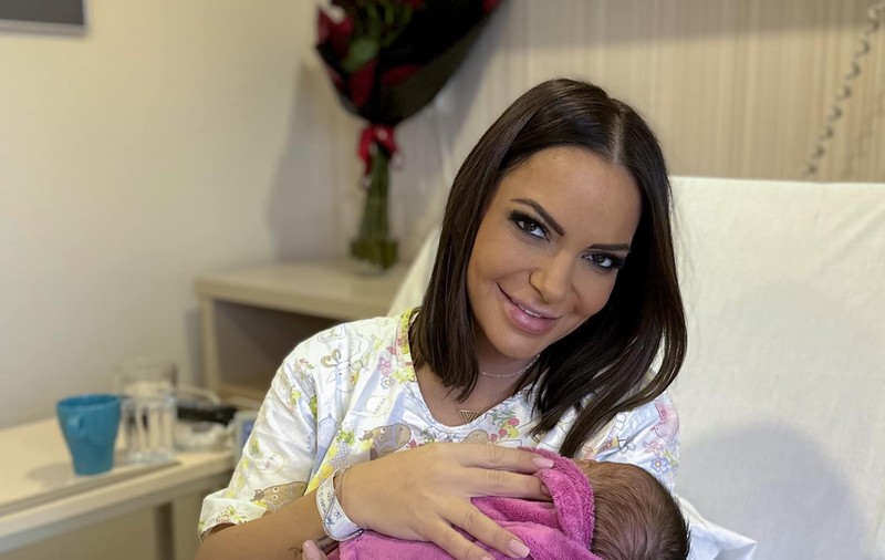 Când își va boteza Andreea Antonescu cea de-a doua fetiță: „Are un nume care o reprezintă 100%, l-am ales împreună cu tatăl ei”