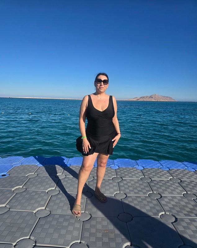 Imagini cu Oana Roman în costum de baie. Cu cine a plecat în vacanță în Egipt