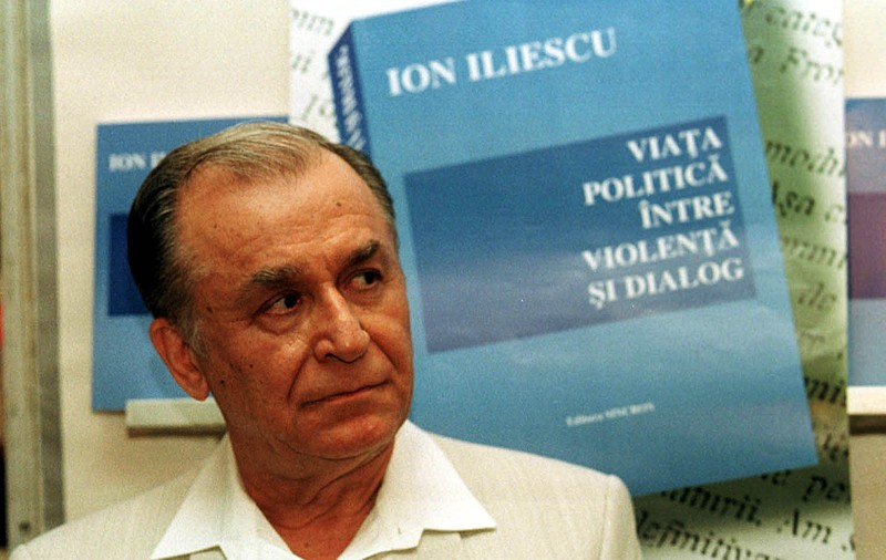 Ion Iliescu, primul interviu după 6 luni: „România a avut în ultimii ani președinți care fie au făcut microfonie, fie au tăcut”. Ce tip de președinte vrea