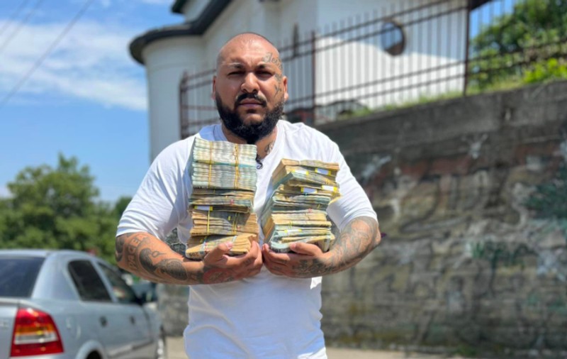 Dani Mocanu, anchetat sub control judiciar și interdicție de a se deplasa în județul Mureș. De ce este acuzat manelistul