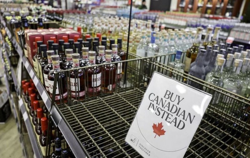 Produsele americane sunt boicotate în Europa și în Canada, într-o mișcare tot mai puternică: „O furie totală”
