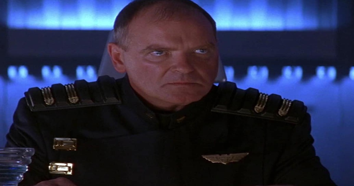 Angus MacInnes, actorul din Star Wars care l-a interpretat pe Pilotul 'Gold Leader', a decedat la vârsta de 77 de ani Foto:Facebook/Angus MacInnes