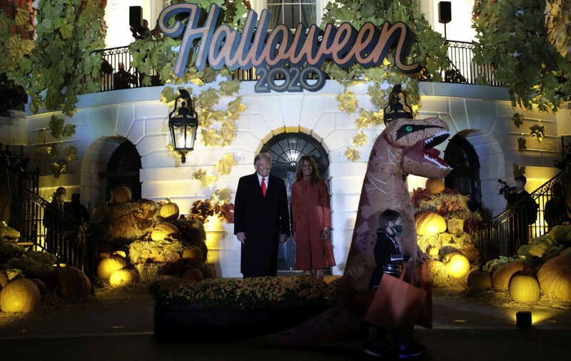 VIDEO | Cum a decurs petrecerea de Halloween la Casa Albă, diferită față de anii trecuți