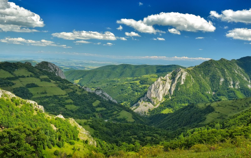 Munții Apuseni - Cele mai frumoase trasee și localități de vizitat