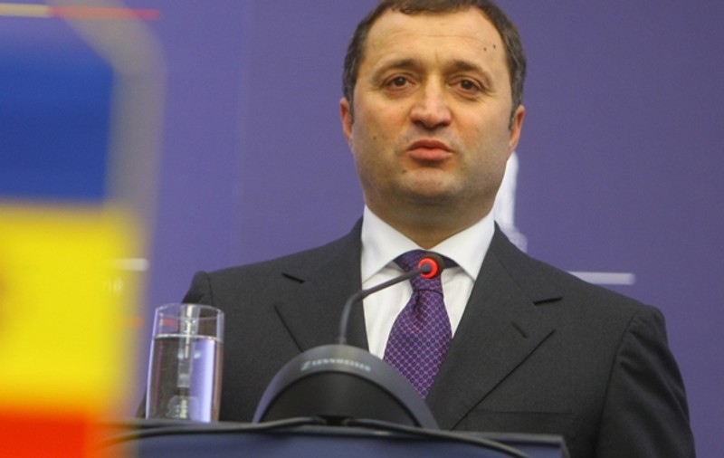 Premierul moldovean, Vlad Filat, și-a dat DEMISIA din fruntea Guvernului