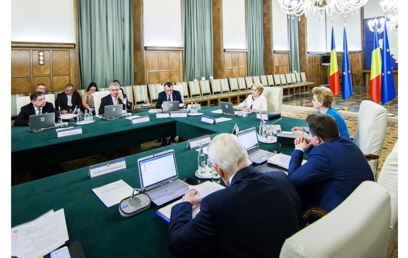 Rectificarea bugetară, publicată în Monitorul Oficial; PNL spune că Ordonanța este ilegală, pentru că nu a avut avizul Consiliului Legislativ