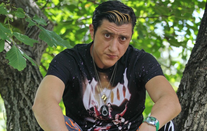 VIDEO EXCLUSIV. ”Las Fierbinți” l-a stricat pe Costi Diță. După câțiva ani de Giani, actorul nu mai poate să joace roluri dramatice!