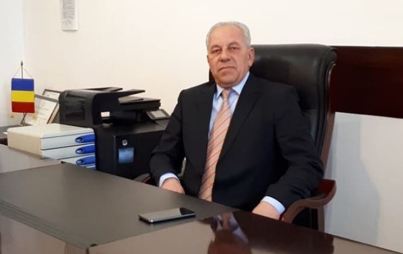 Directorul CFR, răspuns fabulos după deraierea a două trenuri într-o zi: "M-ați trezit din somn". Ministrul Transporturilor anunță o posibilă demitere: "Să se odihnească, dar nu pe banii de la CFR"