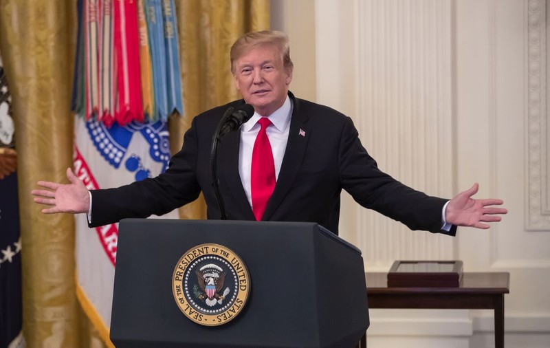 New York Times: Românul care a lucrat ca șofer pentru Trump, arestat de 8 luni în SUA. Nu și-a mai văzut soția și copiii, iar acum riscă să fie deportat