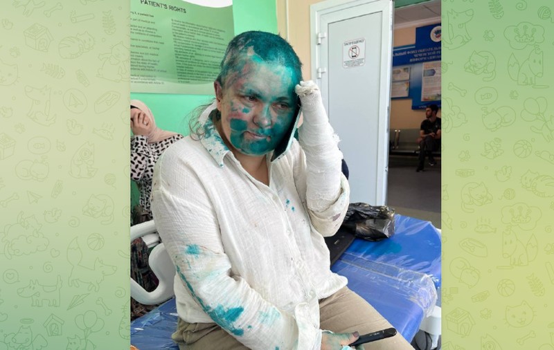 Noi detalii despre starea jurnalistei de la Novaia Gazeta bătută crunt în Cecenia. A ajuns într-un spital din Moscova
