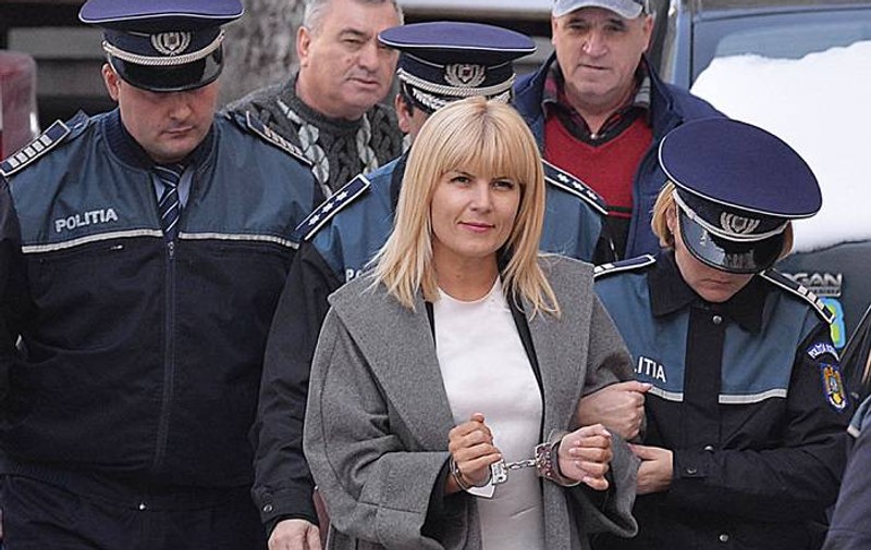 Judecătorii o țin în șah pe Elena Udrea! Decizia privind eliberarea a fost amânată