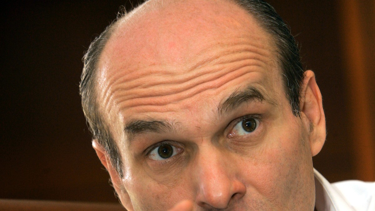 Cristian Tudor Popescu.